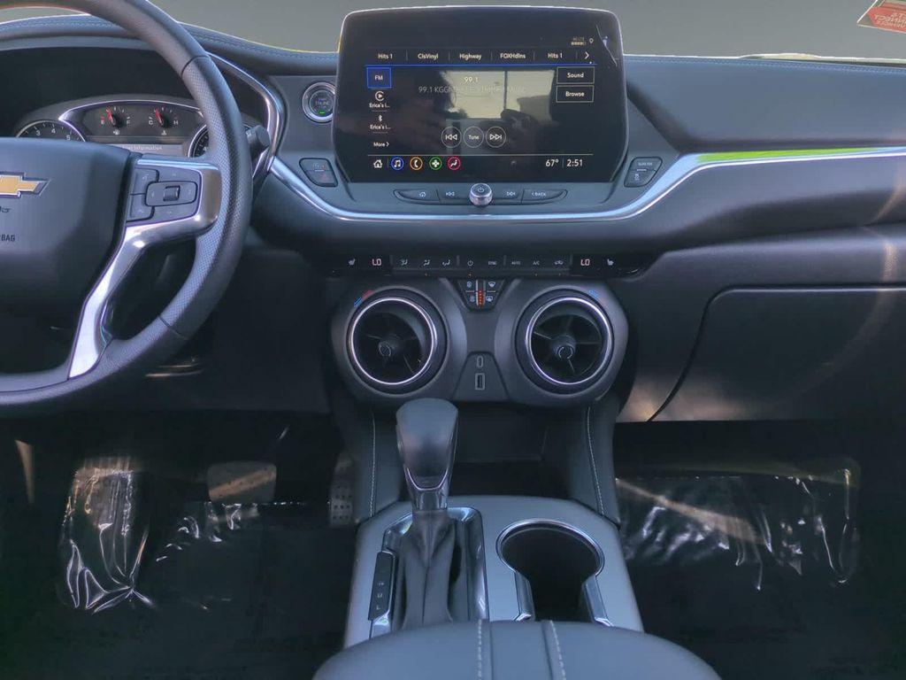 used 2025 Chevrolet Blazer car