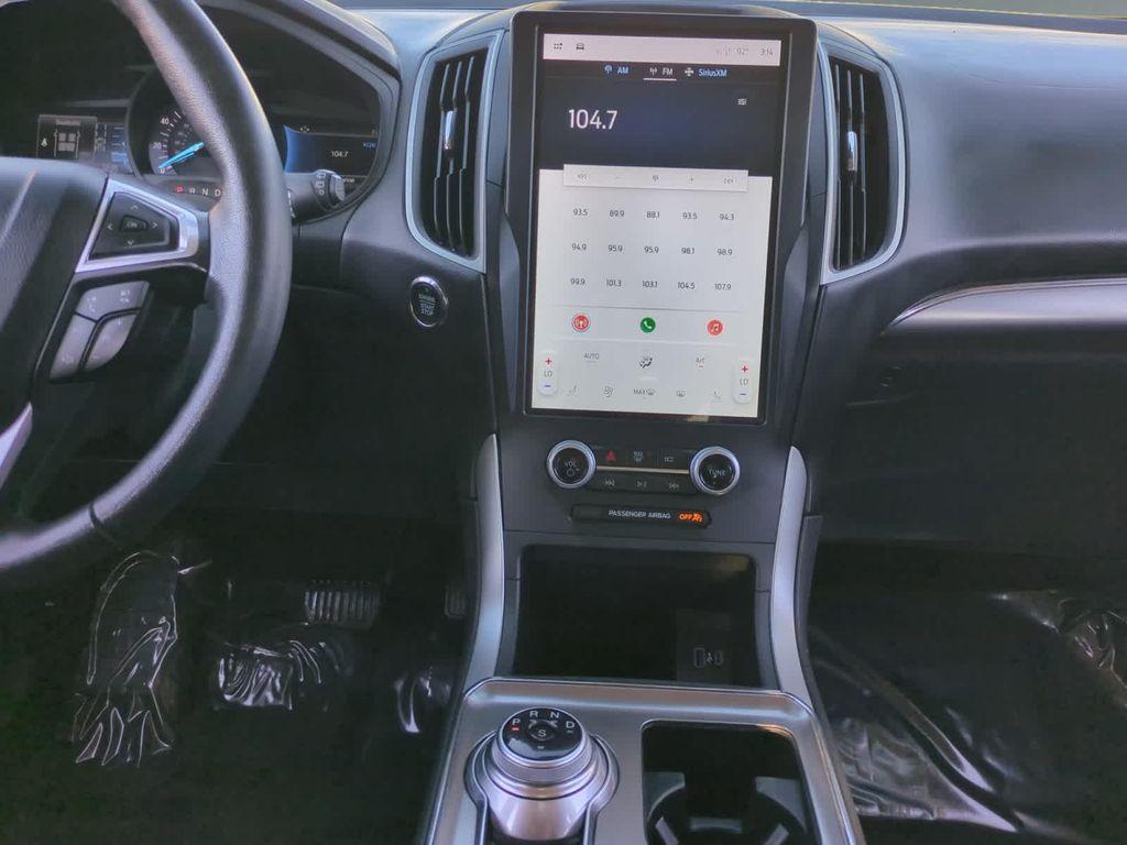 used 2022 Ford Edge car