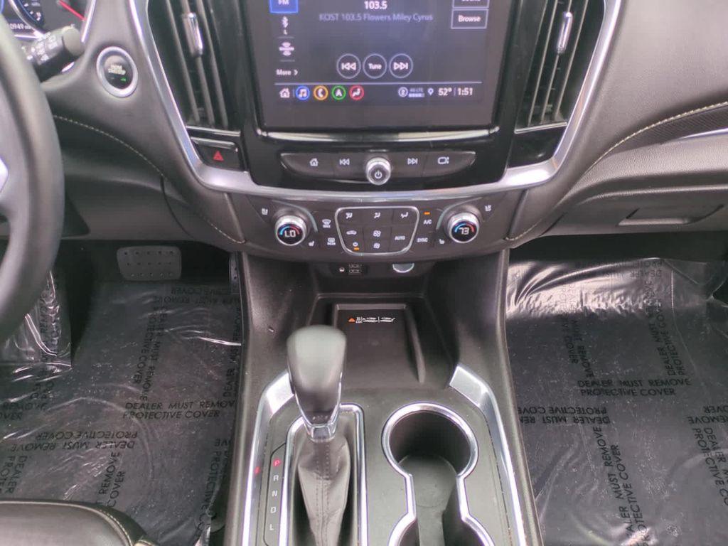 used 2023 Chevrolet Traverse car