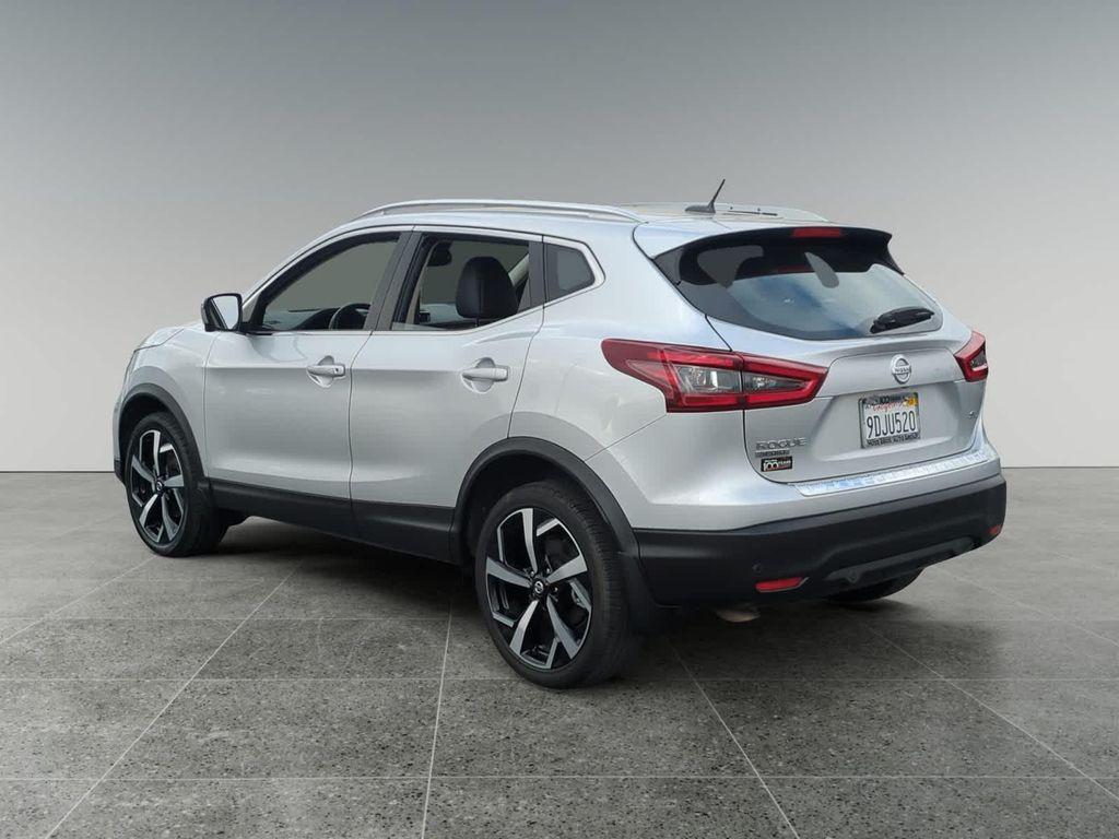 used 2022 Nissan Rogue Sport car