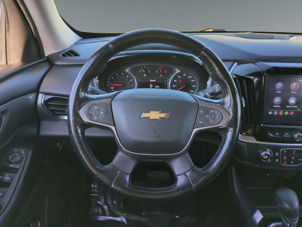 used 2021 Chevrolet Traverse car