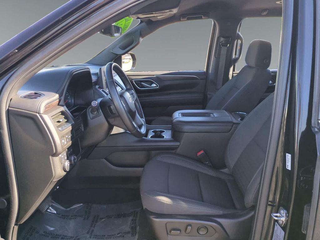 used 2024 Chevrolet Suburban car