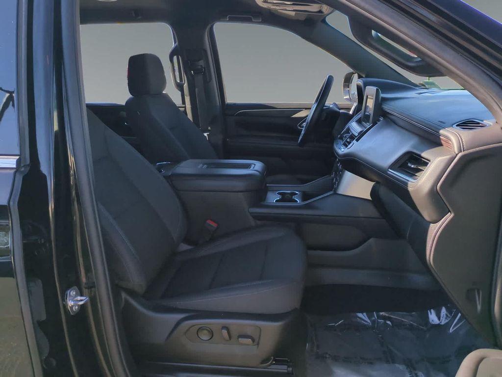 used 2024 Chevrolet Suburban car