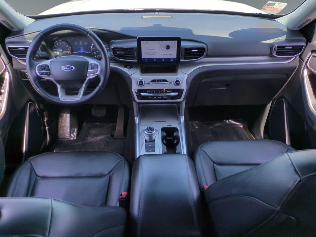 used 2023 Ford Explorer car