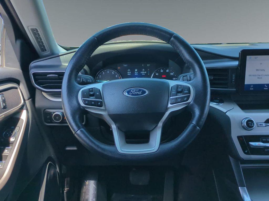 used 2023 Ford Explorer car