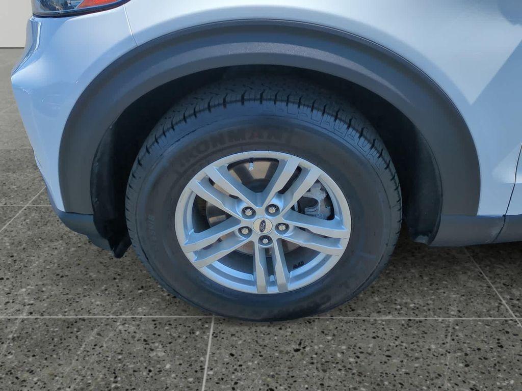 used 2023 Ford Explorer car