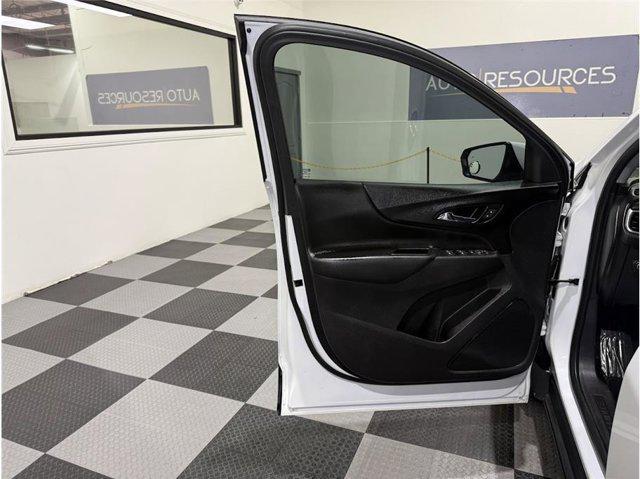 used 2021 Chevrolet Equinox car, priced at $14,999