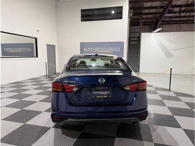 used 2022 Nissan Altima car, priced at $19,999