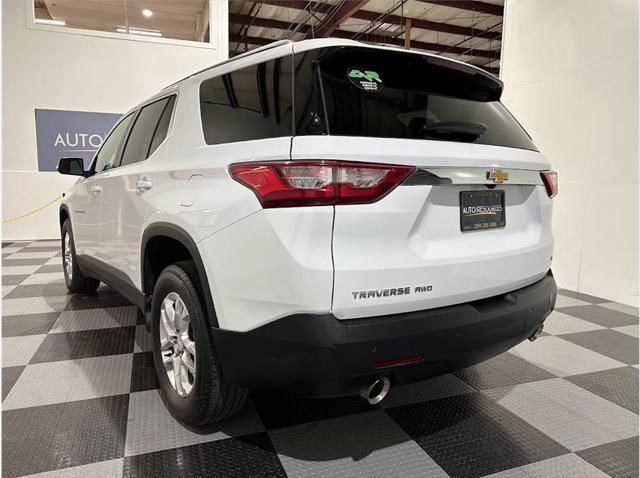 used 2021 Chevrolet Traverse car, priced at $26,998