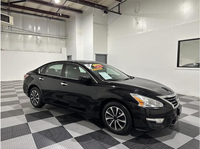 used 2014 Nissan Altima car, priced at $12,149