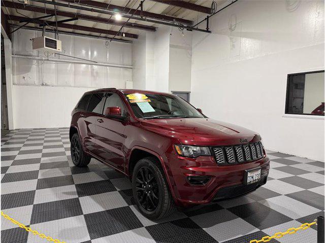 used 2017 Jeep Grand Cherokee car, priced at $14,999