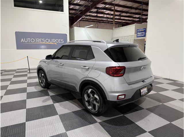 used 2022 Hyundai Venue car, priced at $13,149