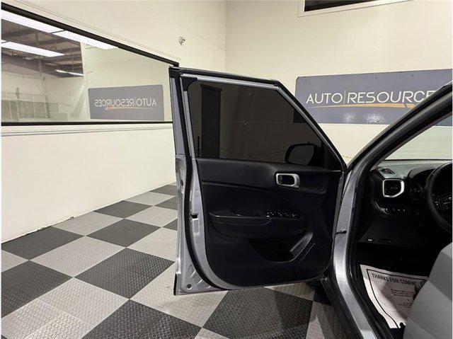 used 2022 Hyundai Venue car, priced at $13,149