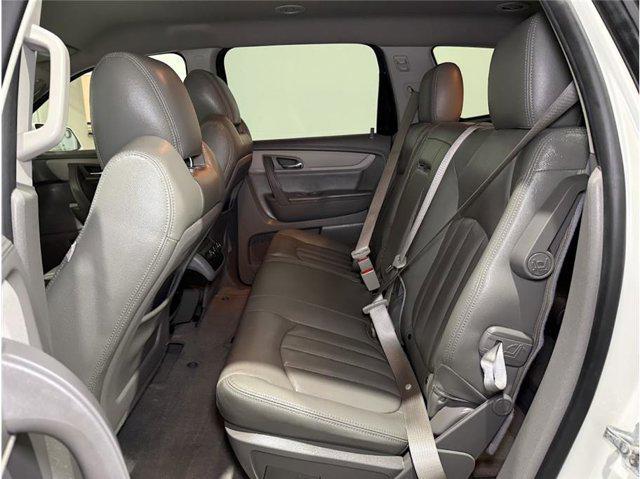 used 2014 Chevrolet Traverse car, priced at $11,499