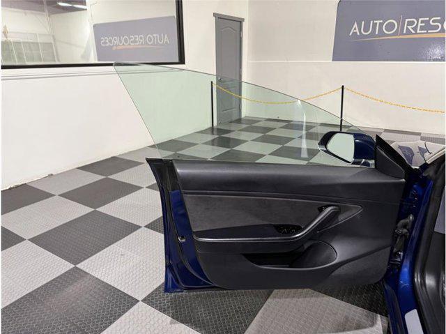 used 2018 Tesla Model 3 car, priced at $21,099