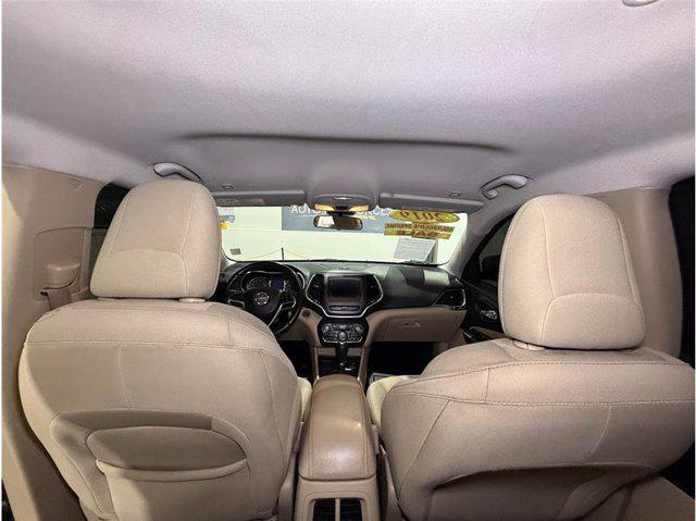 used 2019 Jeep Cherokee car, priced at $15,299