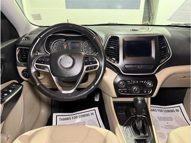 used 2019 Jeep Cherokee car, priced at $15,299