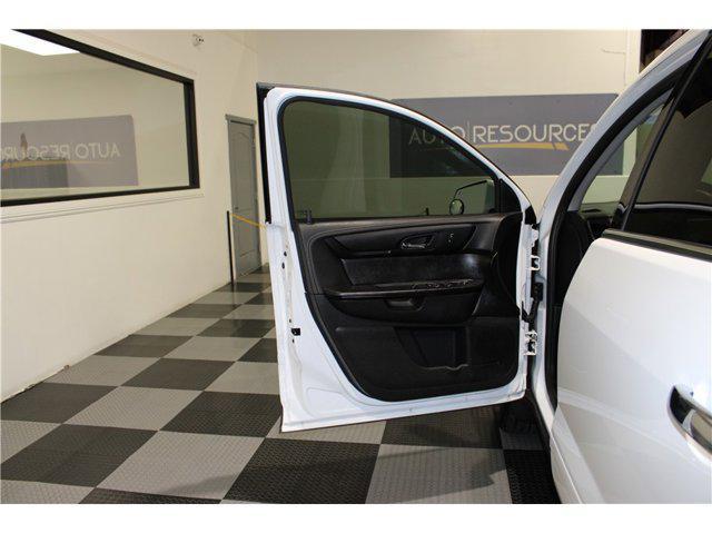 used 2017 Chevrolet Traverse car, priced at $14,999