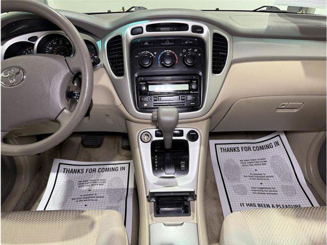used 2006 Toyota Highlander car, priced at $5,649