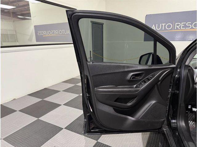 used 2020 Chevrolet Trax car, priced at $10,355