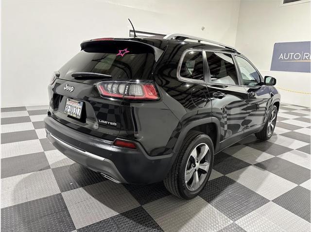 used 2019 Jeep Cherokee car, priced at $17,499