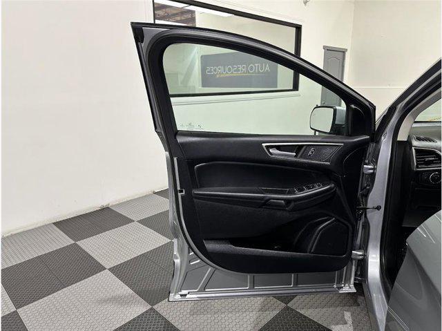 used 2022 Ford Edge car, priced at $18,999