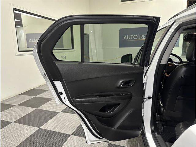 used 2022 Chevrolet Trax car, priced at $12,889