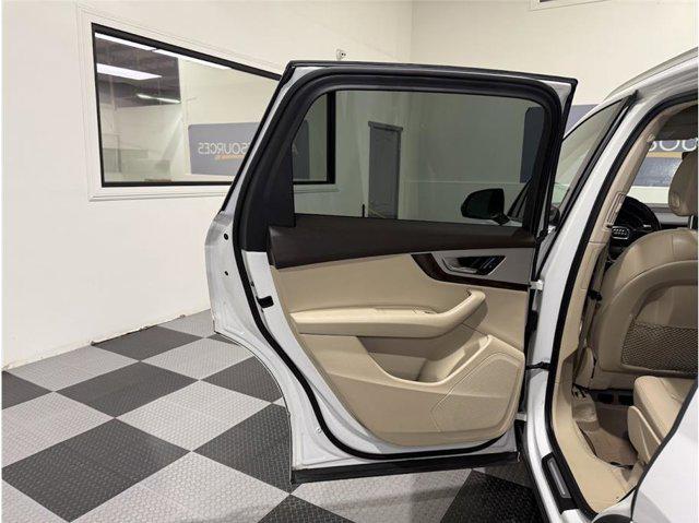 used 2019 Audi Q7 car, priced at $21,999