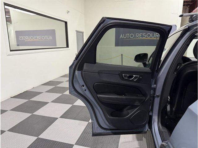 used 2022 Volvo XC60 car, priced at $23,829