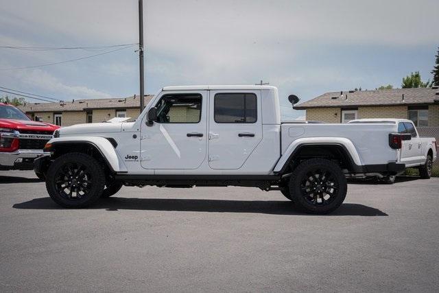 new 2024 Jeep Gladiator car, priced at $43,690