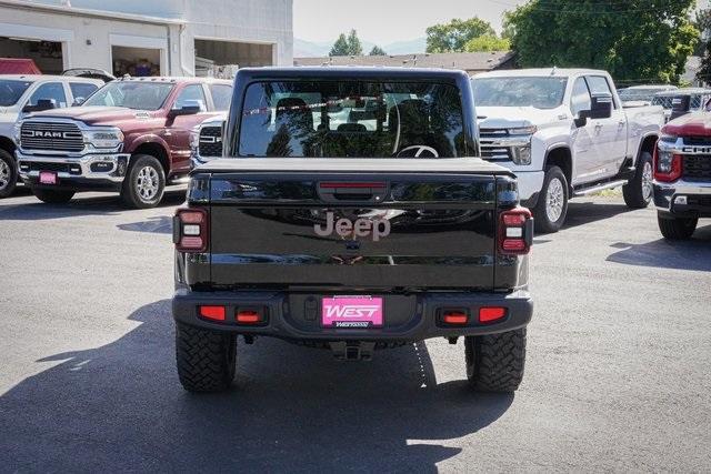 new 2024 Jeep Gladiator car, priced at $65,168