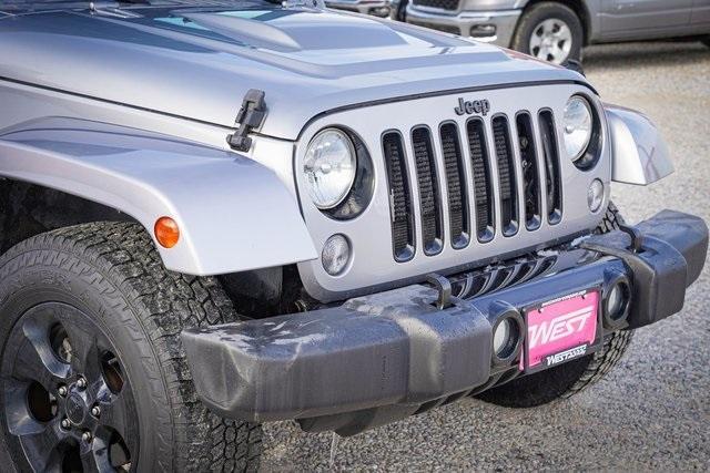 used 2015 Jeep Wrangler Unlimited car, priced at $21,999