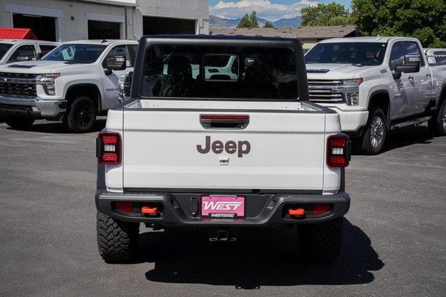 new 2024 Jeep Gladiator car, priced at $56,629