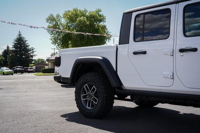 new 2024 Jeep Gladiator car, priced at $56,629