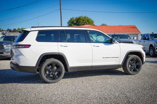 new 2024 Jeep Grand Cherokee L car, priced at $47,676