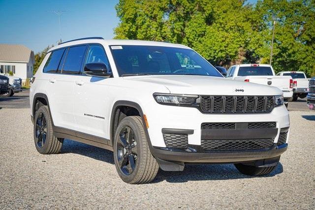 new 2024 Jeep Grand Cherokee L car, priced at $47,676