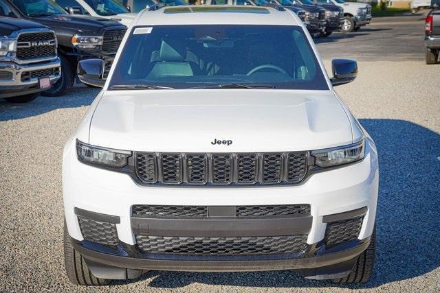 new 2024 Jeep Grand Cherokee L car, priced at $47,676