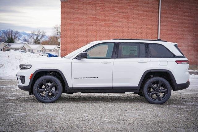 new 2025 Jeep Grand Cherokee car, priced at $47,229