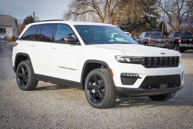 new 2025 Jeep Grand Cherokee car, priced at $54,257