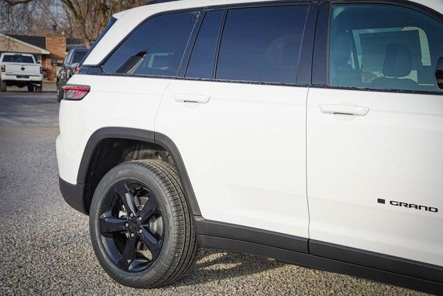 new 2025 Jeep Grand Cherokee car, priced at $54,257