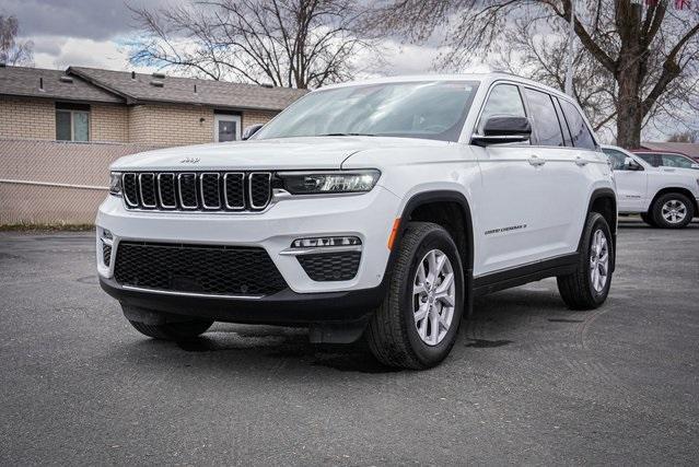 used 2022 Jeep Grand Cherokee car, priced at $36,894