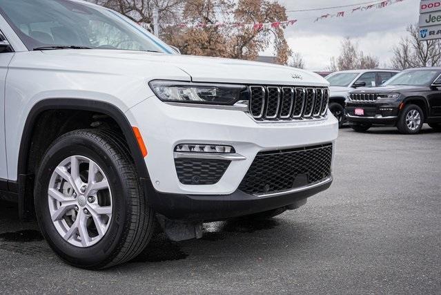 used 2022 Jeep Grand Cherokee car, priced at $36,894