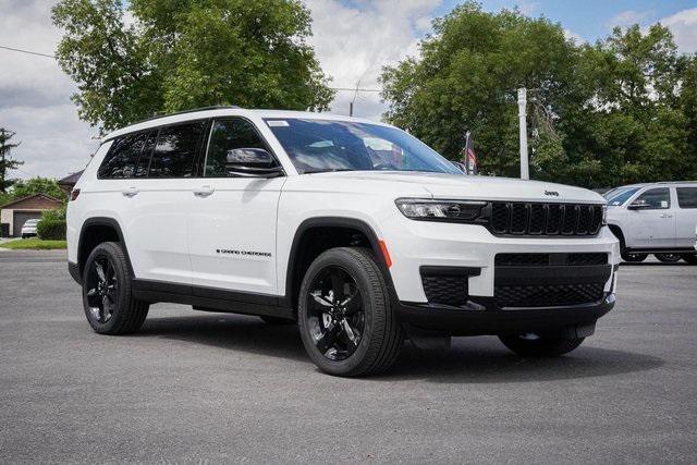 new 2024 Jeep Grand Cherokee L car, priced at $47,894