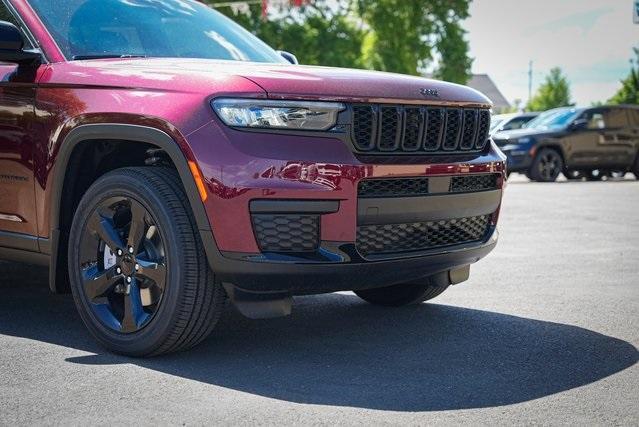 new 2024 Jeep Grand Cherokee L car, priced at $48,564