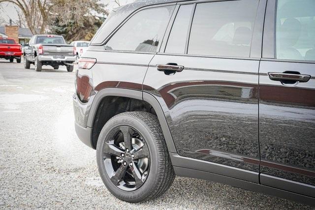 new 2025 Jeep Grand Cherokee car, priced at $47,765