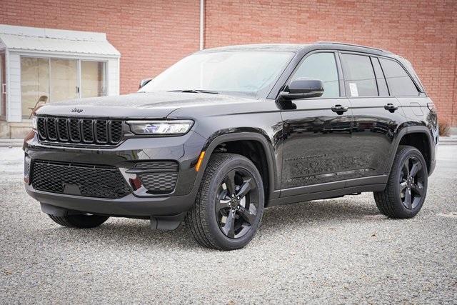 new 2025 Jeep Grand Cherokee car, priced at $47,765