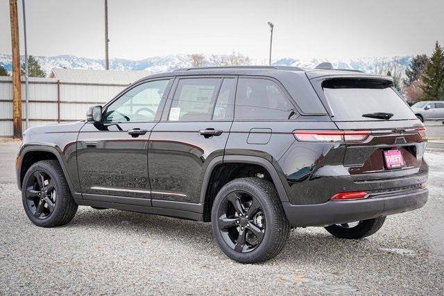 new 2025 Jeep Grand Cherokee car, priced at $47,765