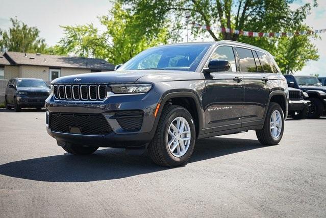 new 2024 Jeep Grand Cherokee car, priced at $42,465