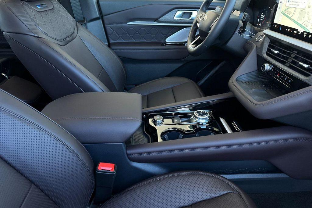 new 2025 Ford Explorer car, priced at $57,243