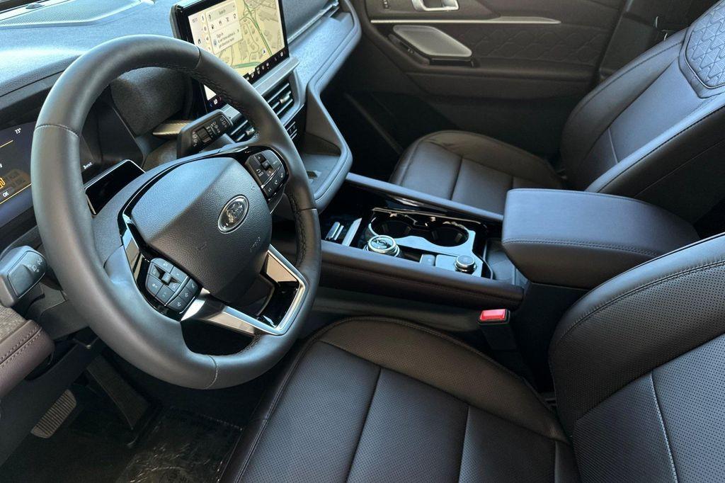 new 2025 Ford Explorer car, priced at $57,243